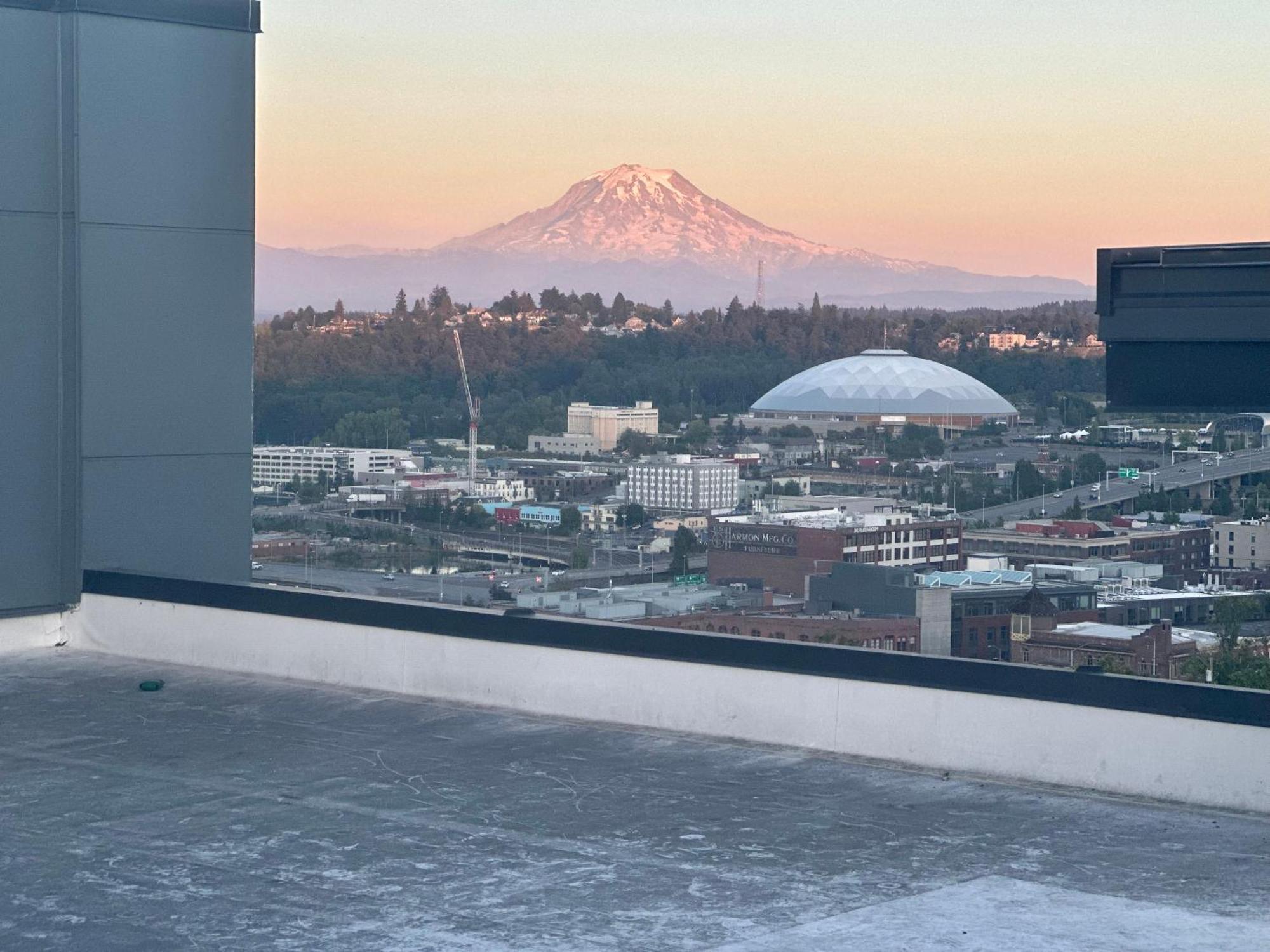 Top Luxury Lifestyle- Downtown Tacoma Near Everything Convention Center And More Dış mekan fotoğraf